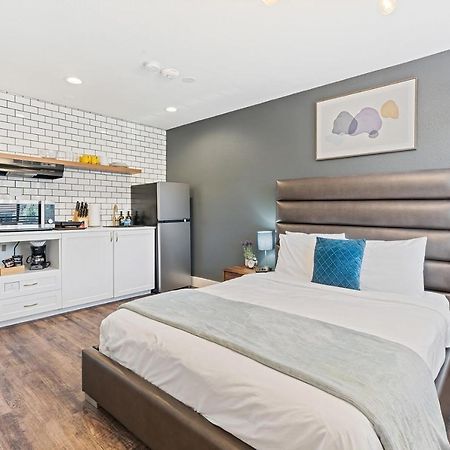 מוסקו Empire Condos By Barsala מראה חיצוני תמונה